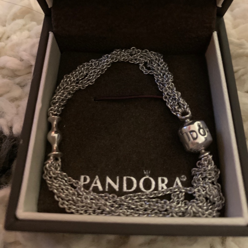 Pandora🌸Bracelet EUC!